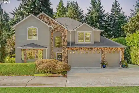 Bella Vista Beauty Full of Updates