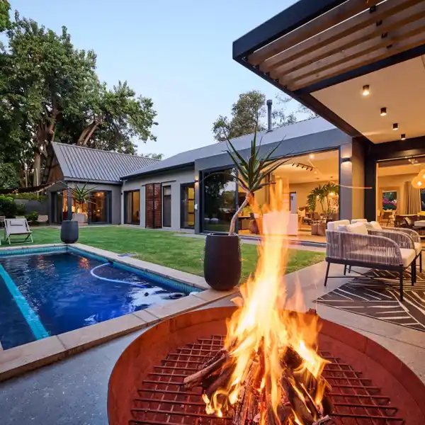 EXQUISITE LUXURY LIVING IN PRIME WATERKLOOF