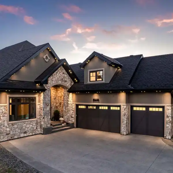 EXQUISITE WINDERMERE CUSTOM ESTATE HOME