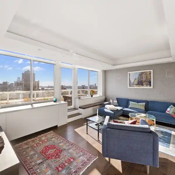 FURNISHED HOME IN THE SKY