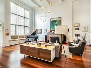 Show-stopping Terraced Penthouse