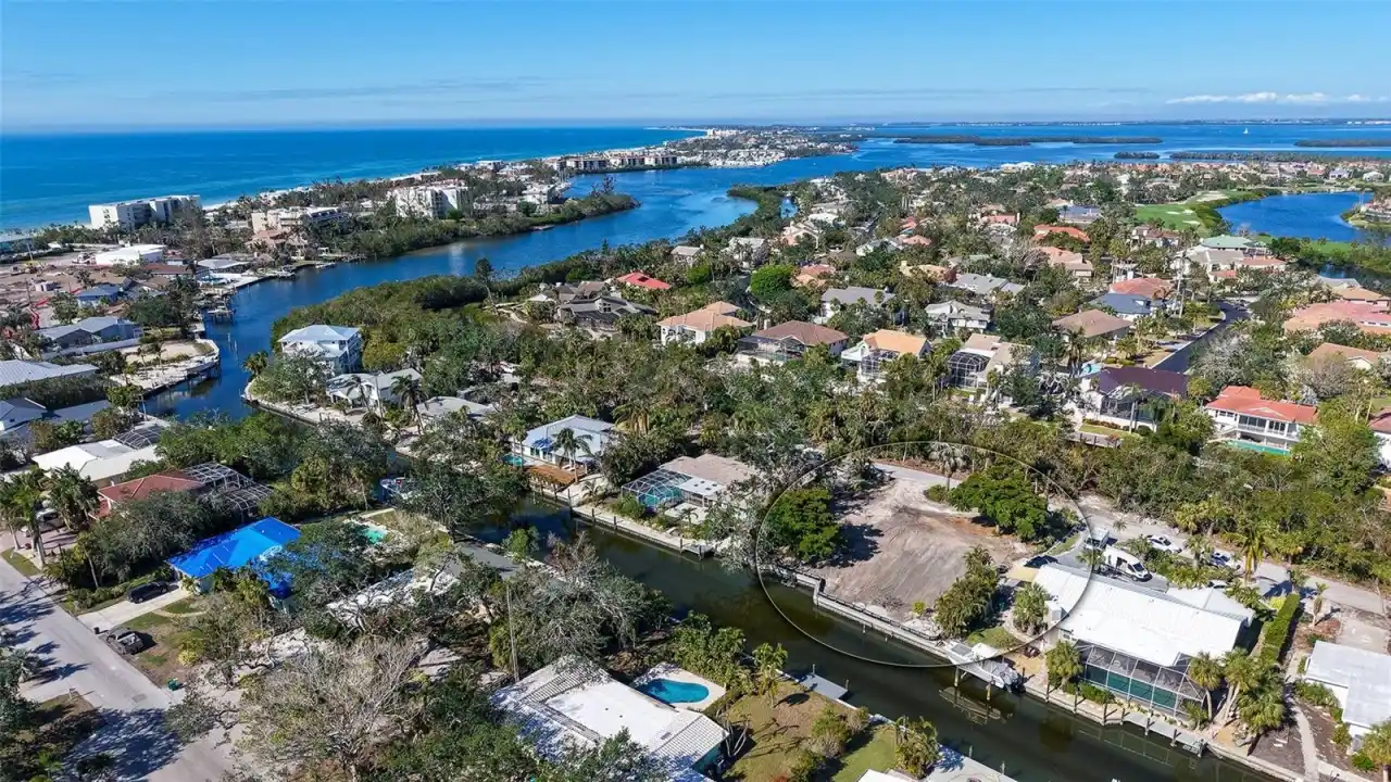 Build Your Dream Home in Desirable Buttonwood Harbour