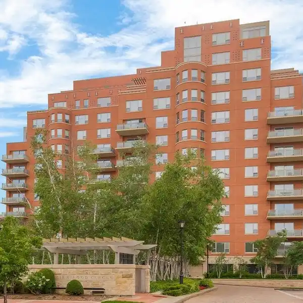 LUXURY CONDO AT THE ICONIC KIRKWOOD TOWER