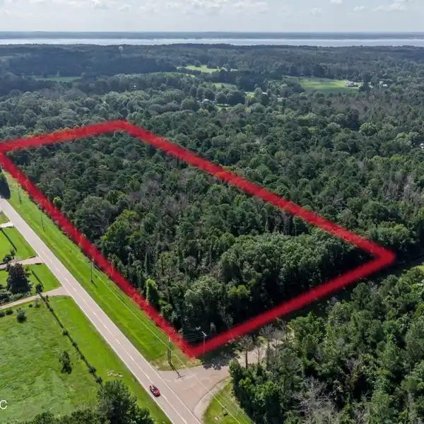 29.02 ACRES OF WOODED LAND