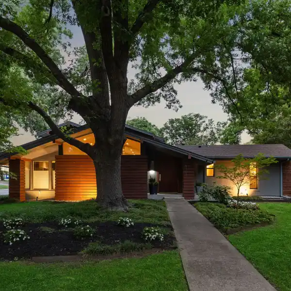 TOTALLY UPDATED HOME IN LAKE HIGHLANDS