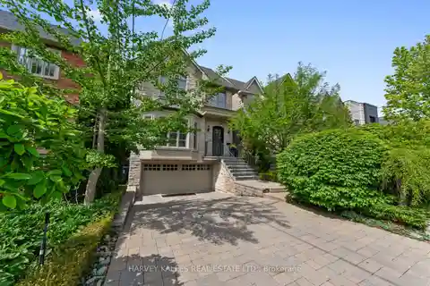 A True Gem in Bedford Park