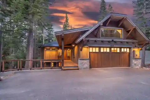 Light-filled Tahoe Escape with Dual Decks