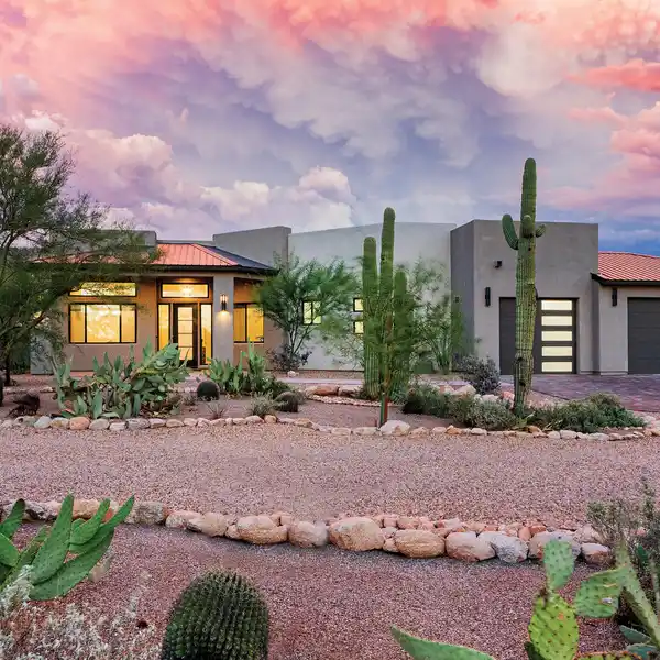 CATALINA FOOTHILLS MODERN LUXURY ON ONE ACRE