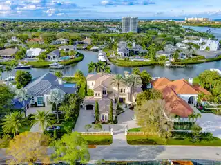 Impeccably Detailed Custom Luxury Estate