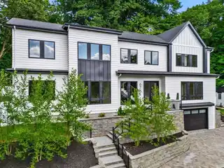 Meticulously Crafted Luxury Residence