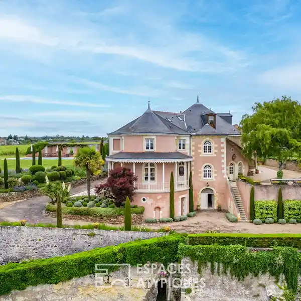 HISTORIC RESIDENCE IN A FORMER WINDMILL