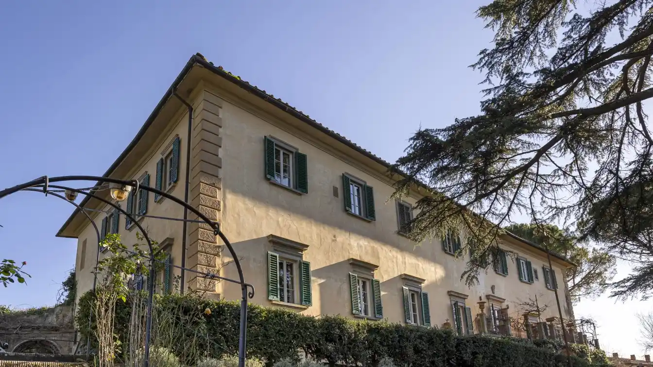 15th Century Villa Near the Center of Florence