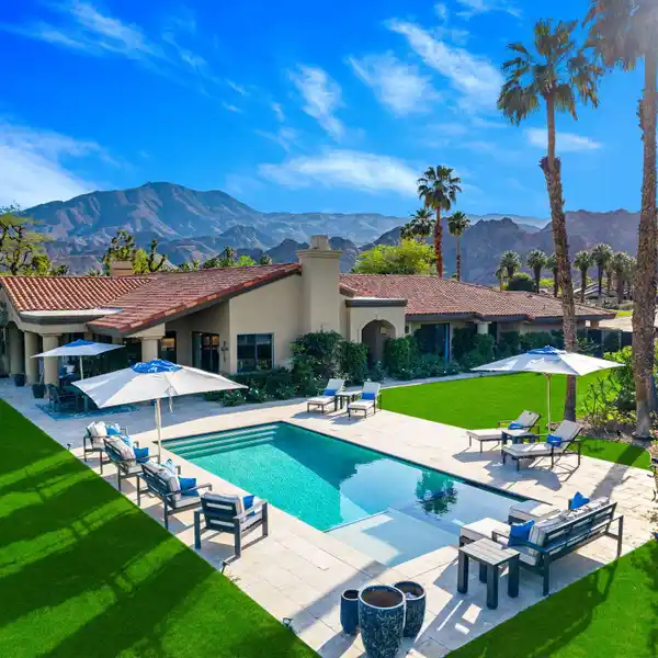 DESERT LUXURY OVERLOOKING TRIPLE NICKLAUS FAIRWAYS