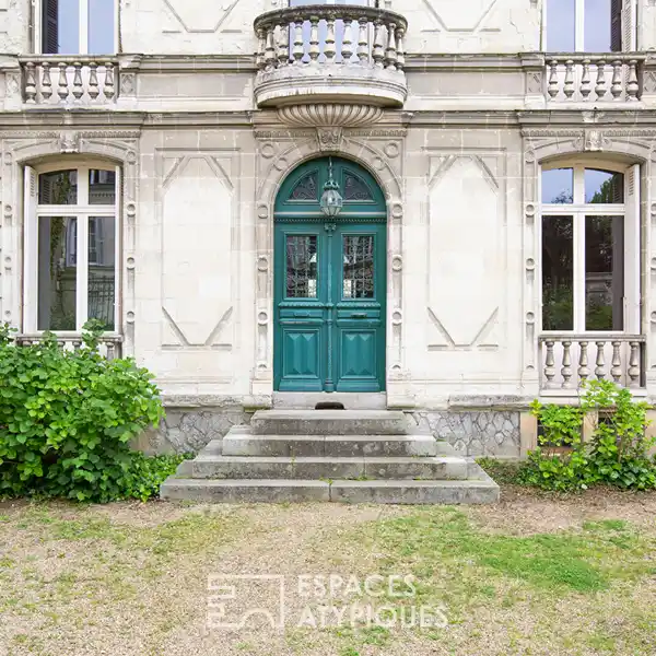 PRESTIGIOUS RESIDENCE IN THE HEART OF THE LAFAYETTE DISTRICT OF ANGERS