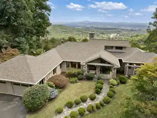 Gorgeous View Home at the Top of Sky Village