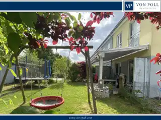 Modern Family Residence in Poing