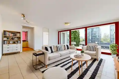 Bright Modern Apartment in Westhafen