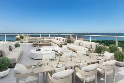 Spectacular Solaria Penthouse with River Views