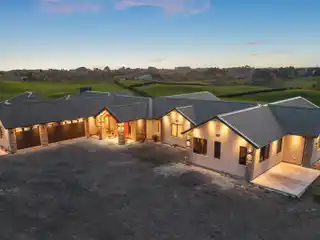 Nearly New Elevated Elegance Plus Separate Dwelling