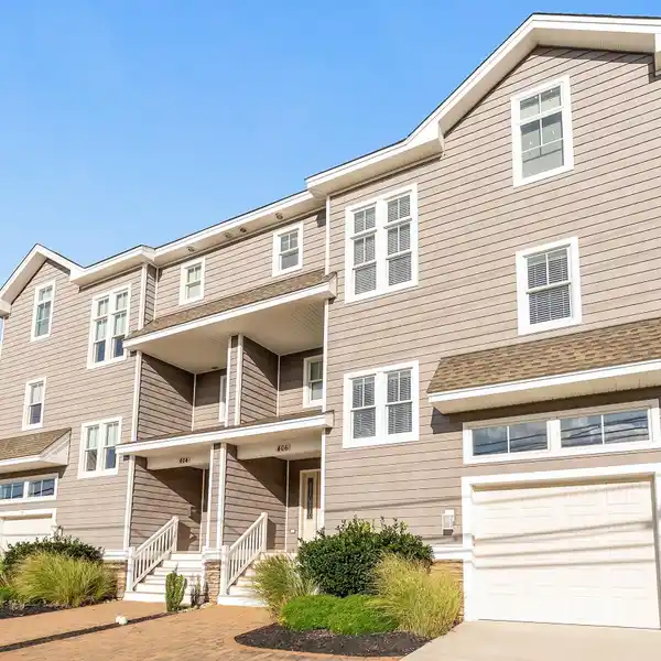 STYLISH COASTAL ESCAPE WITH SUNSET VIEWS