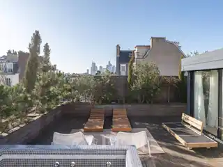 Bright and Peaceful Top-Floor Duplex