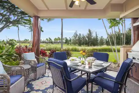 Ground Floor Villa with Golf Course Views