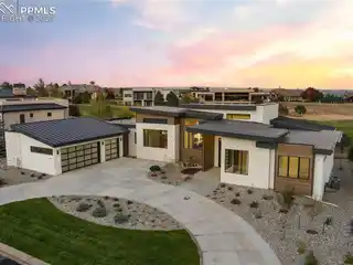New Spatial Masterpiece with Amazing Views