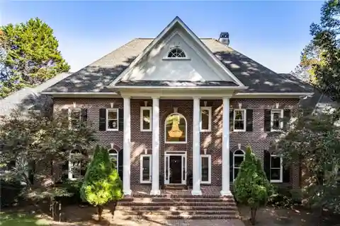 Luxury Milton Home with Wine Cellar and Horse Trail Access