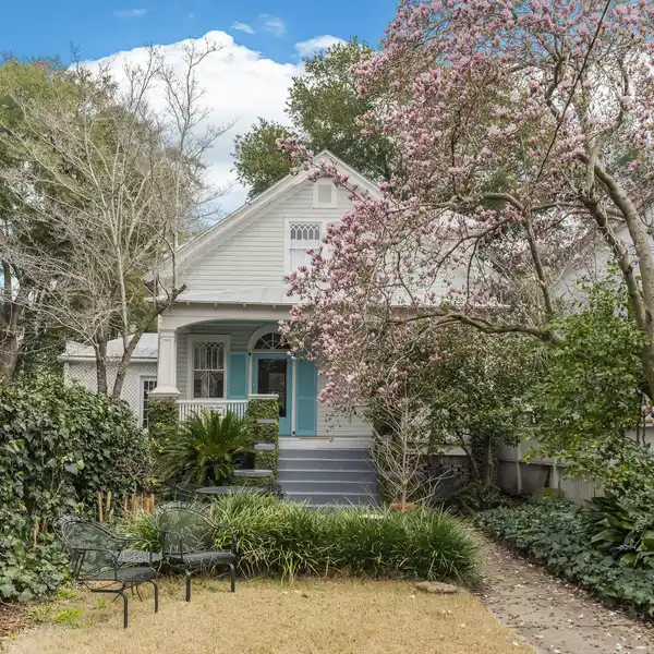 INCREDIBLE POTENTIAL IN DOWNTOWN CHARLESTON