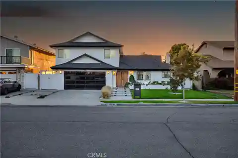 Beautifully Remodeled Home on a Spacious Lot