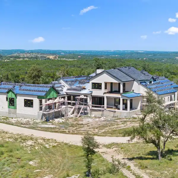 NEW CONSTRUCTION IN RANCHES AT DRIPPING SPRINGS