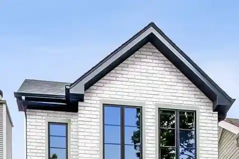 Unique Design with Effortless Beauty