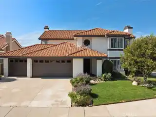 Modern Living Meets Timeless Charm and Luxury