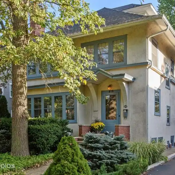 FABULOUS SPACE AND CHARM