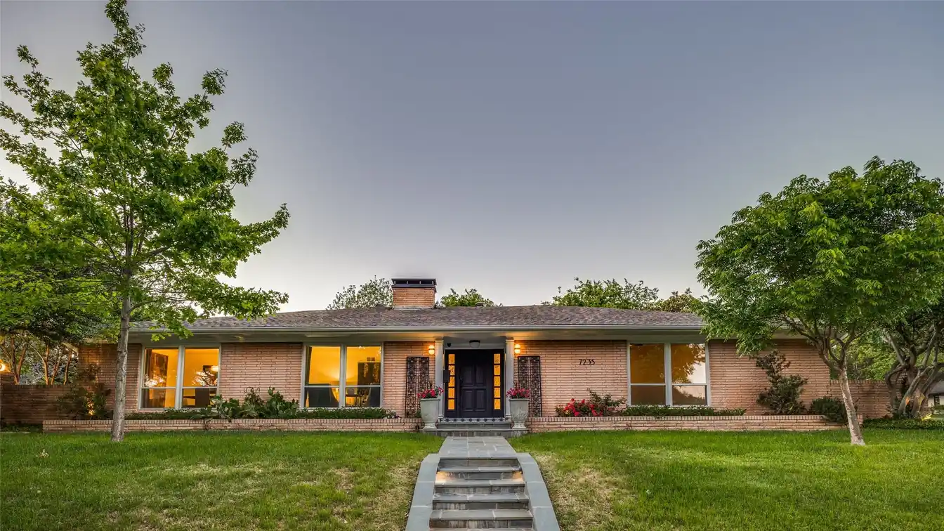 Beautifully Updated Home in the Meadows