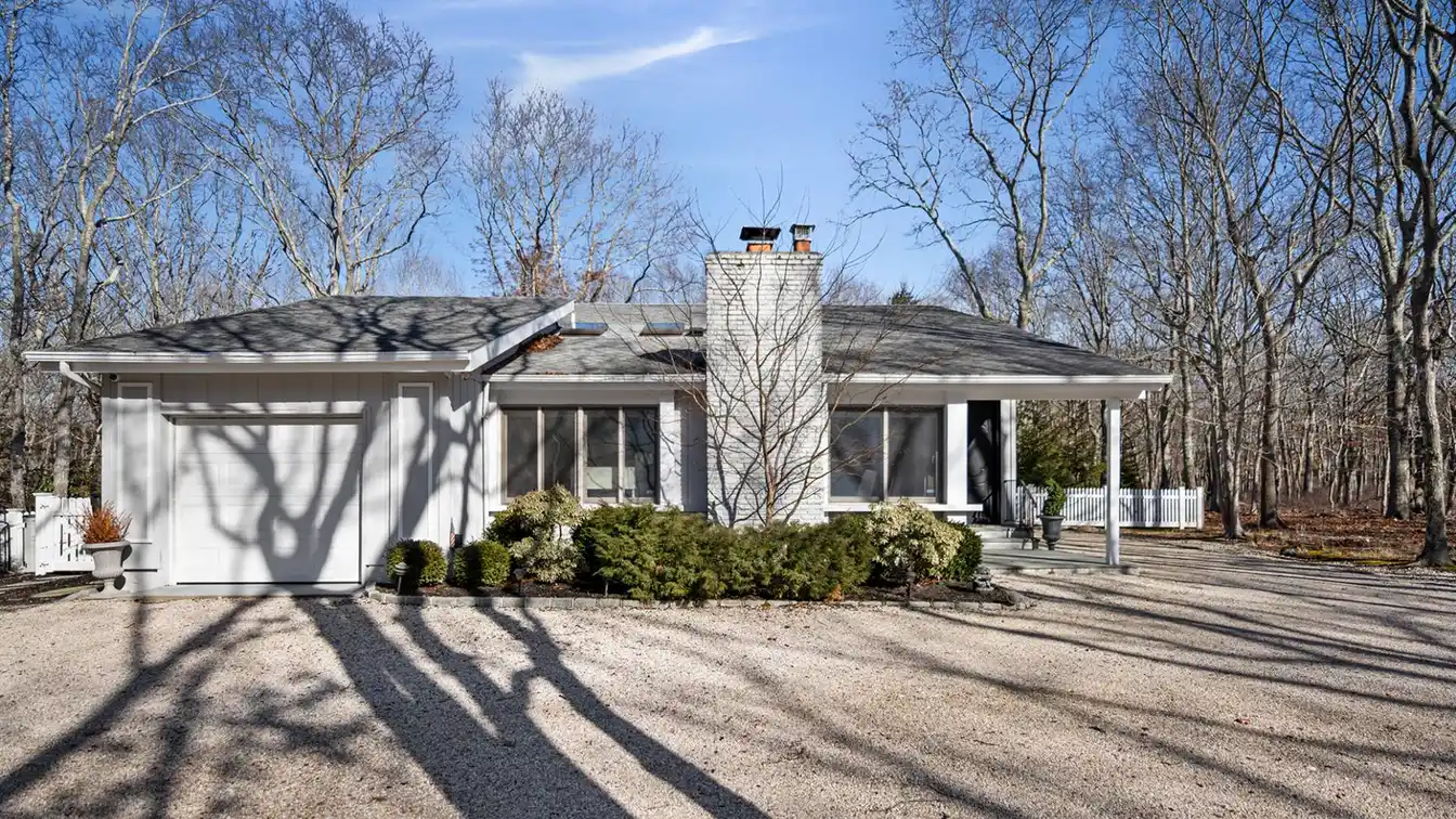 Gated and Private Southampton Rental