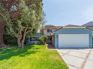 Wonderfully Updated Charmer in the Heart of Torrance