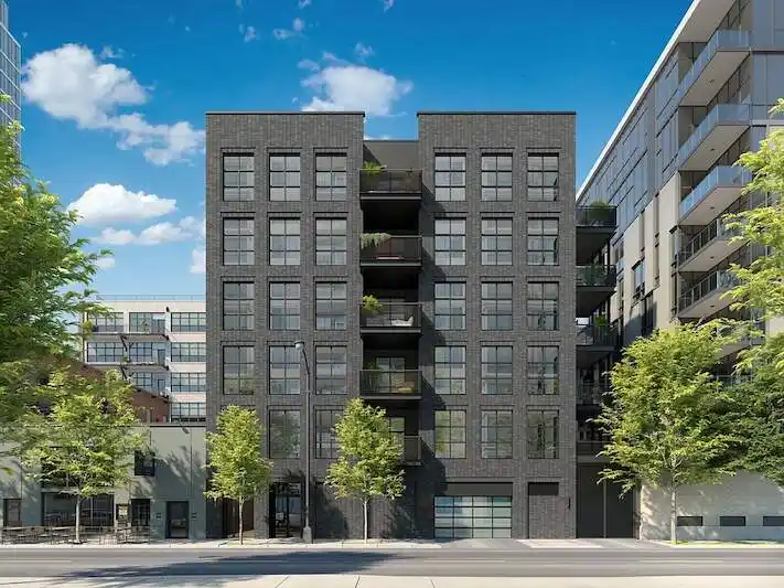 Remarkable West Loop Residence
