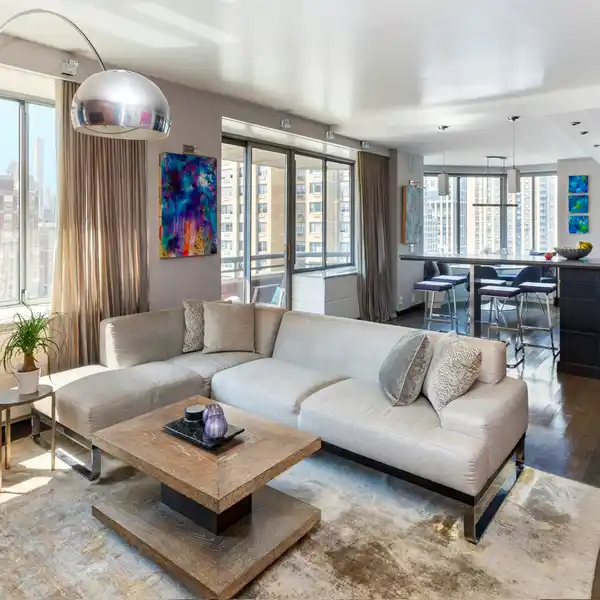 GLAMOROUS UPPER EAST SIDE DUPLEX