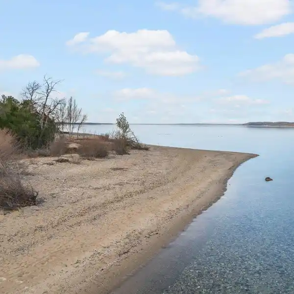 RARE BEACHFRONT LOT WITH SUNSET AND CITY ACCESS