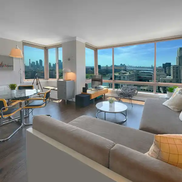 SUN-LIT UPPER EAST SIDE CONDO IN THE SKY