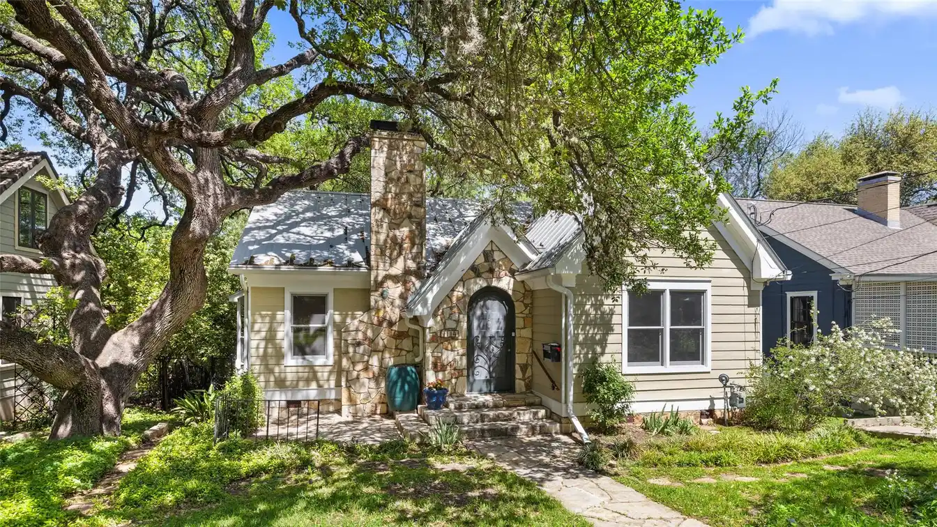 Charming 1938 Home in Travis Heights