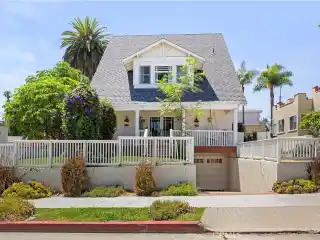 Captivating Residence in Belmont Heights