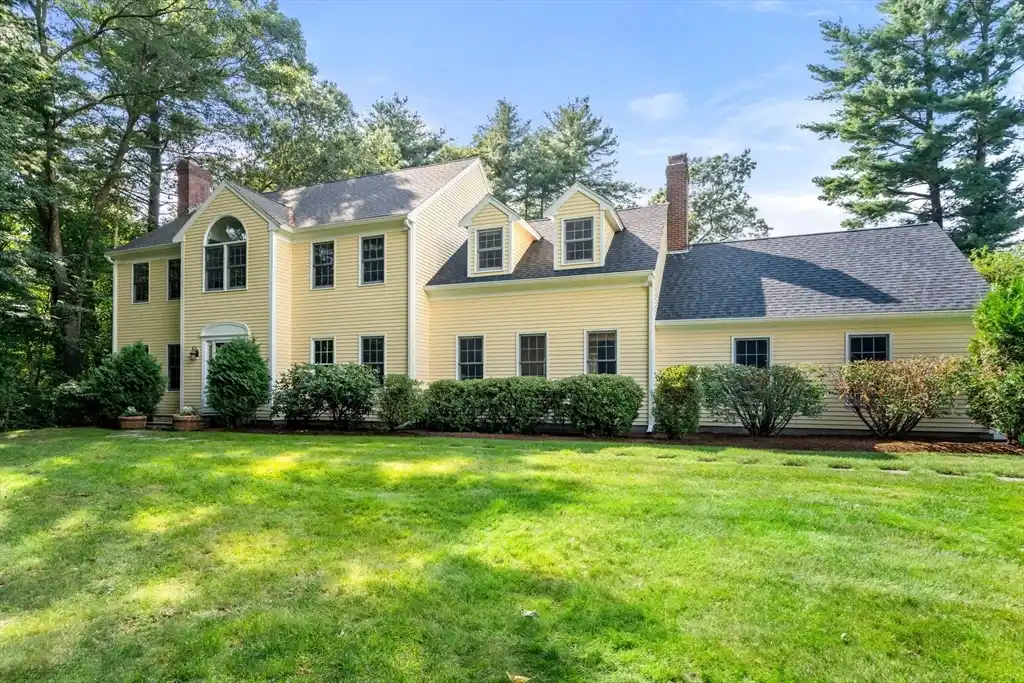 Fabulous Sun-filled Home in Coveted Bowker