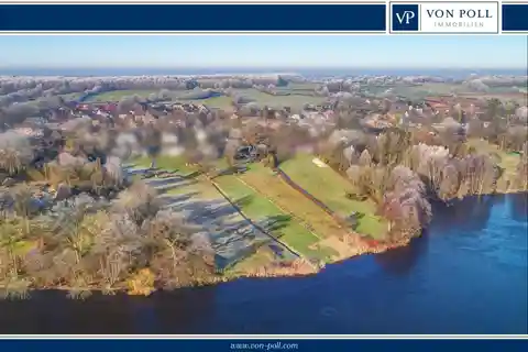 Spacious Property in Exclusive Lakeside Location