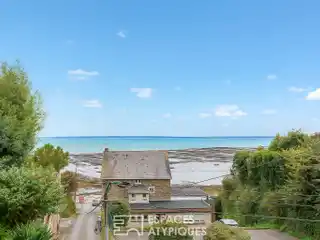 Fully Renovated Architect-Designed House