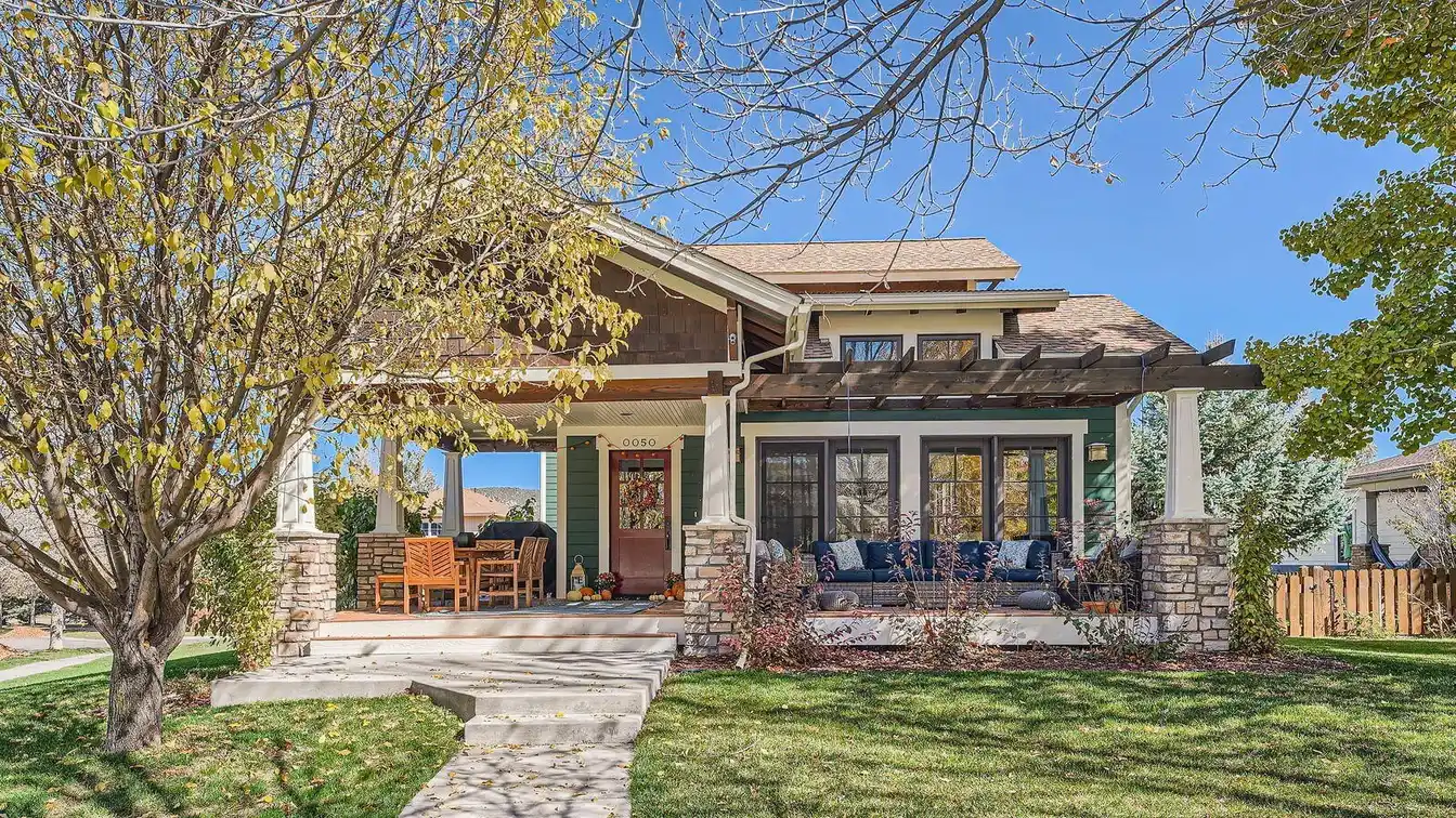 Beautiful Home in Sought-after Neighborhood