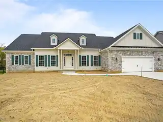 Immaculate New Construction