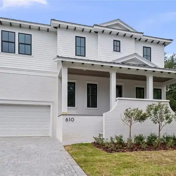 REMARKABLE NEW CONSTRUCTION IN DAVIS ISLANDS