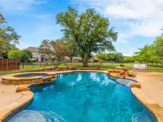 Space and Comfort in Stonebridge Ranch